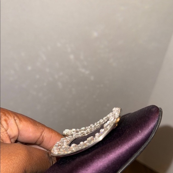 Roger Vivier Burgundy Embellished Satin D'orsay Ballerinas Flats. Size 36. US 6 - Picture 10 of 10